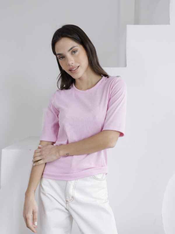 Remera Boton Hombro