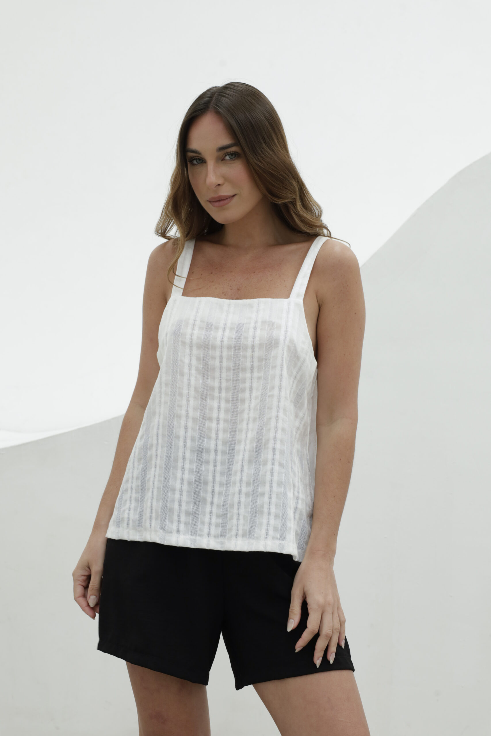 _MG_4145 Top Bretel Ancho KLEIN – Mayorista PV 2026 - Ropa Mayorista CELAVIE