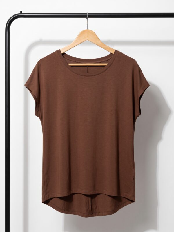 Remera JADE