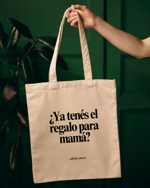 💐 ¿YA TENÉS EL REGALO PARA MAMÁ?

Si todavía no sabés qué regalarle, tenemos una idea que nunca falla: una prenda que pueda disfrutar y usar muchísimo. 🤎

Elegí entre nuestros modelos favoritos y encontrá ese look que sabés que le va a encantar. ✨

🎁 Sorprendela con Celavie y hacé de este Día de la Madre un momento especial.

Este octubre, regalá Celavie.

Disponible para venta mayorista. 📦
📲 Consultanos por stock, colores y catálogo completo.

🛍️www.celavie.com.ar
📍Cuenca 544, CABA

#Celavie #avellaneda #primavera🌸 #paratí #ventamayorista