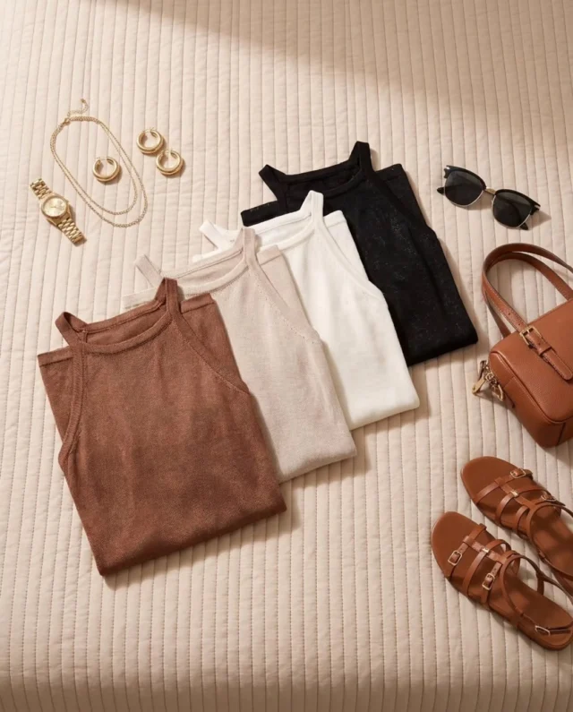 ¿Buscás ese vestido que te resuelve todo el look en segundos? 👀✨

Te presentamos el Vestido MICAELA, ese infaltable que necesitás sumar a tu colección.

Con su largo midi, escote halter y textura calada, tiene ese equilibrio perfecto entre lo delicado, lo fresco y lo canchero. 🤎

¿Lo mejor? Podés combinarlo con unas sandalias para un look más relajado o sumarle accesorios y elevarlo para una salida.

�Encontralo en CELAVIE y sumalo a tu próximo pedido mayorista. ¡No te quedes sin el tuyo! 💌

Disponible para venta mayorista. 📦
📲 Consultanos por stock, colores y catálogo completo.

🛍️www.celavie.com.ar
📍Cuenca 544, CABA

#Celavie #ComodidadConEstilo #avellaneda #avellanedamujer #primavera🌸 paratí ventamayorista